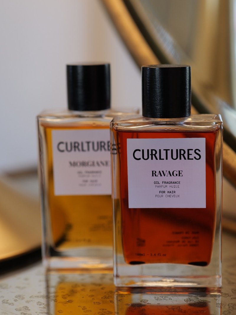 L'Huile Curltures.